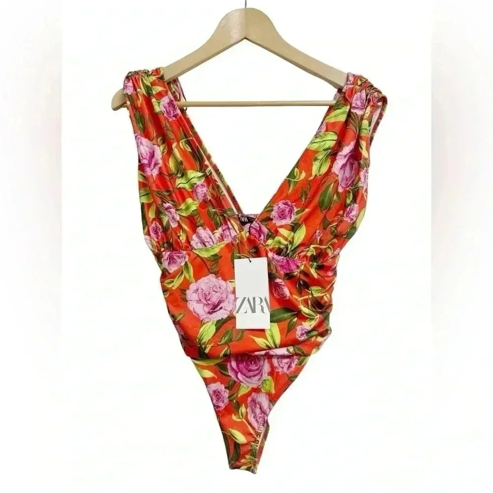 ZARA Draped Floral Bodysuit Blogger Favorite Size S NWT - Picture 2 of 10